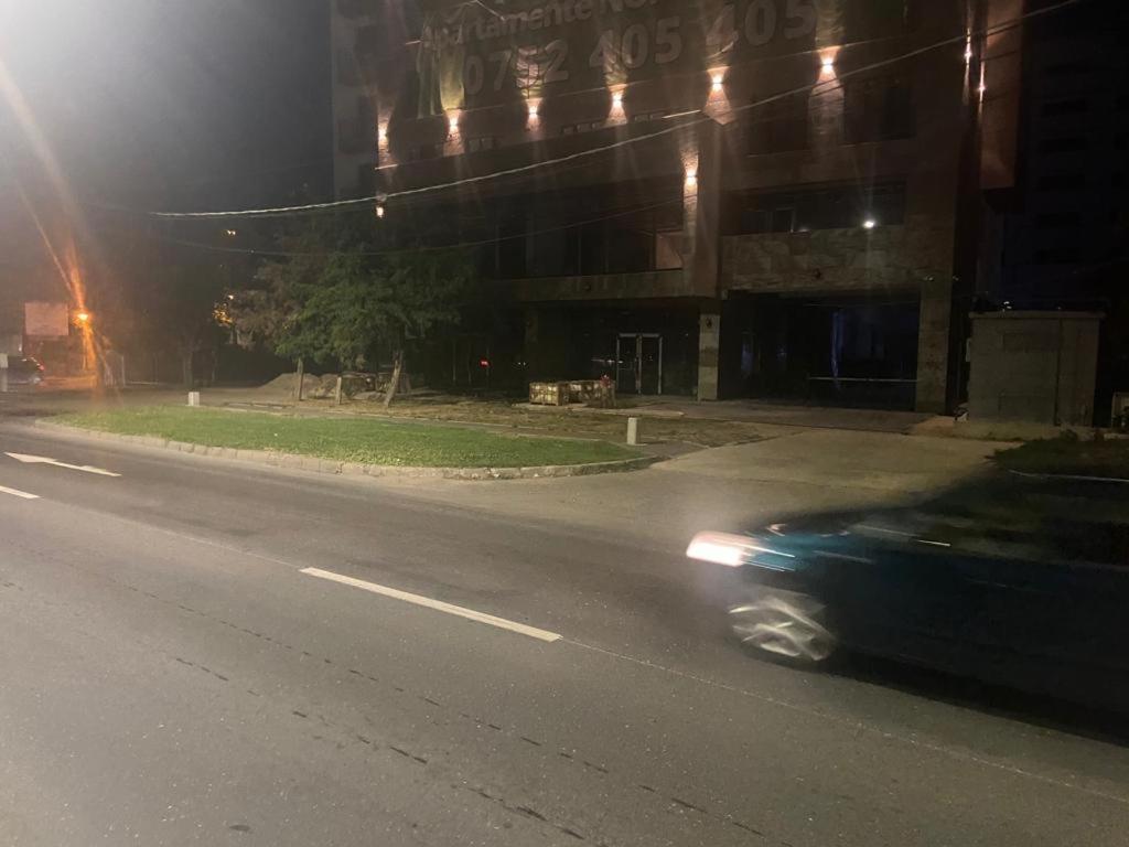In Apart Hotel Bucureşti Eksteriør bilde